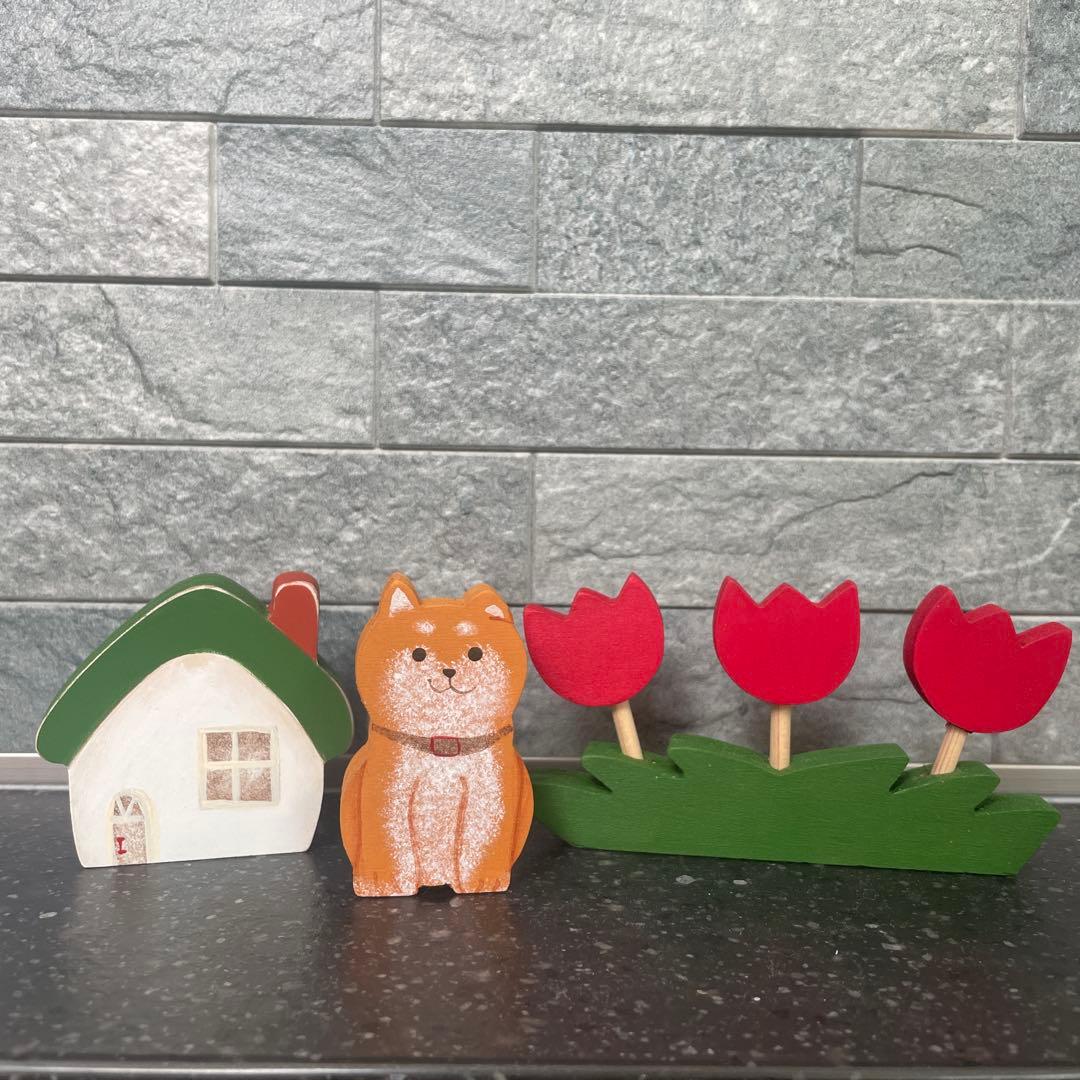 柴犬　3連チューリップ　ハウス　ハンドメイド雑貨