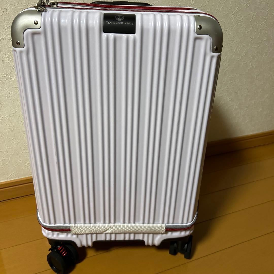 TRANS CONTINENTS ホワイトキャリーケース