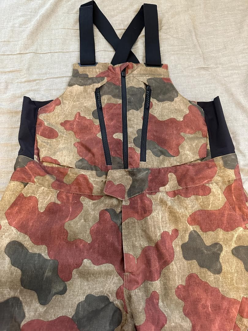 BURTON ak CYCLC BIB 迷彩柄サイクリックビブパンツ バートン