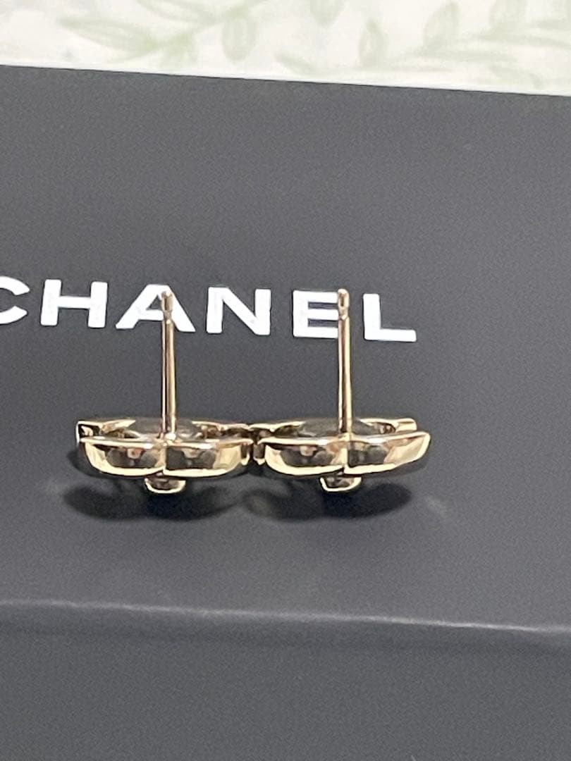 シャネル ココマーク ターンロック B21S ピアス