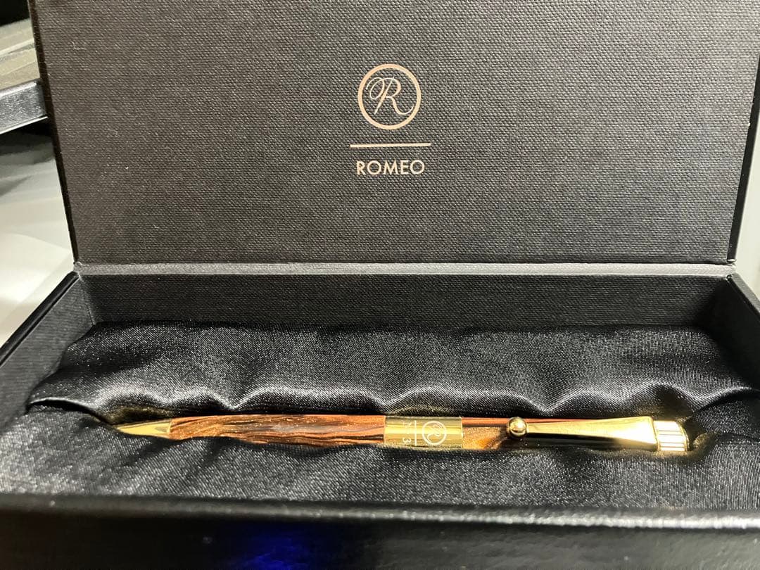 ROMEO ボールペン 専用ケース付き