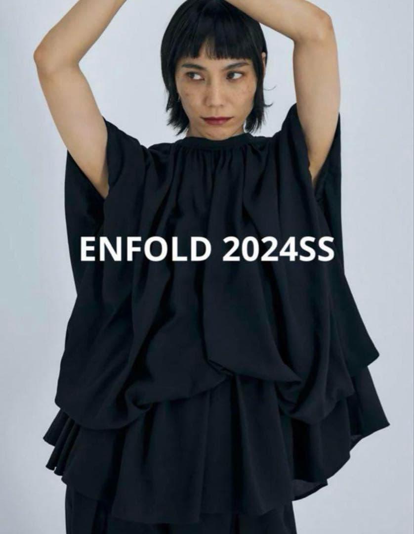 ENFOLD 2024SS WAVE SHIRRING BLOUSE 黒