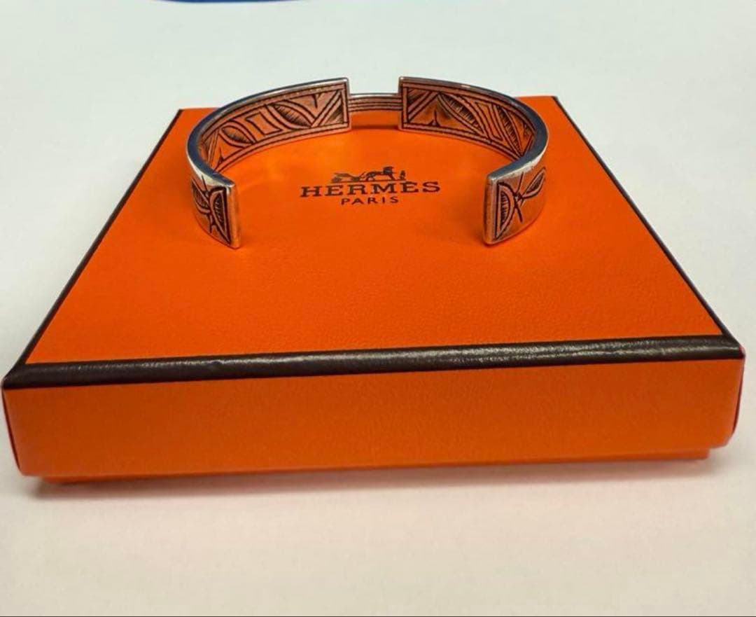 エルメス　HERMESTouaregトゥアレグ タコルテ バングルT4 美中古