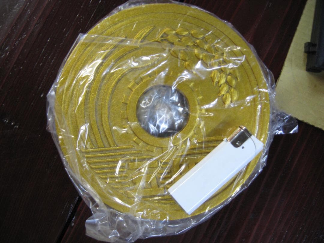 5円玉型　径１８ｃｍオブジェ置物飾り灰皿　　美術工芸品・高級鋳物  昭和レトロ