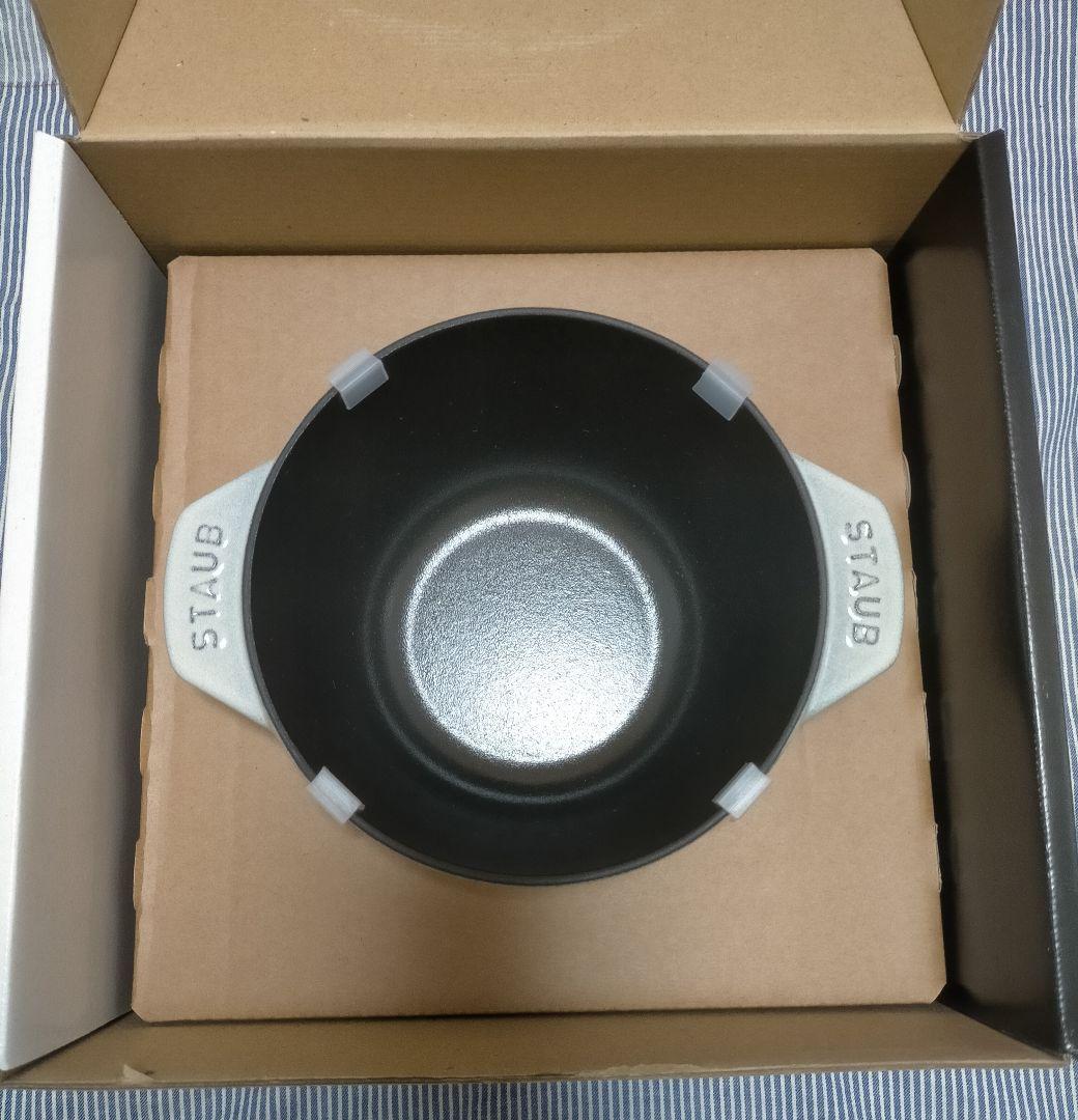 【未使用に近い】STAUB ラ・ココット de GOHAN M