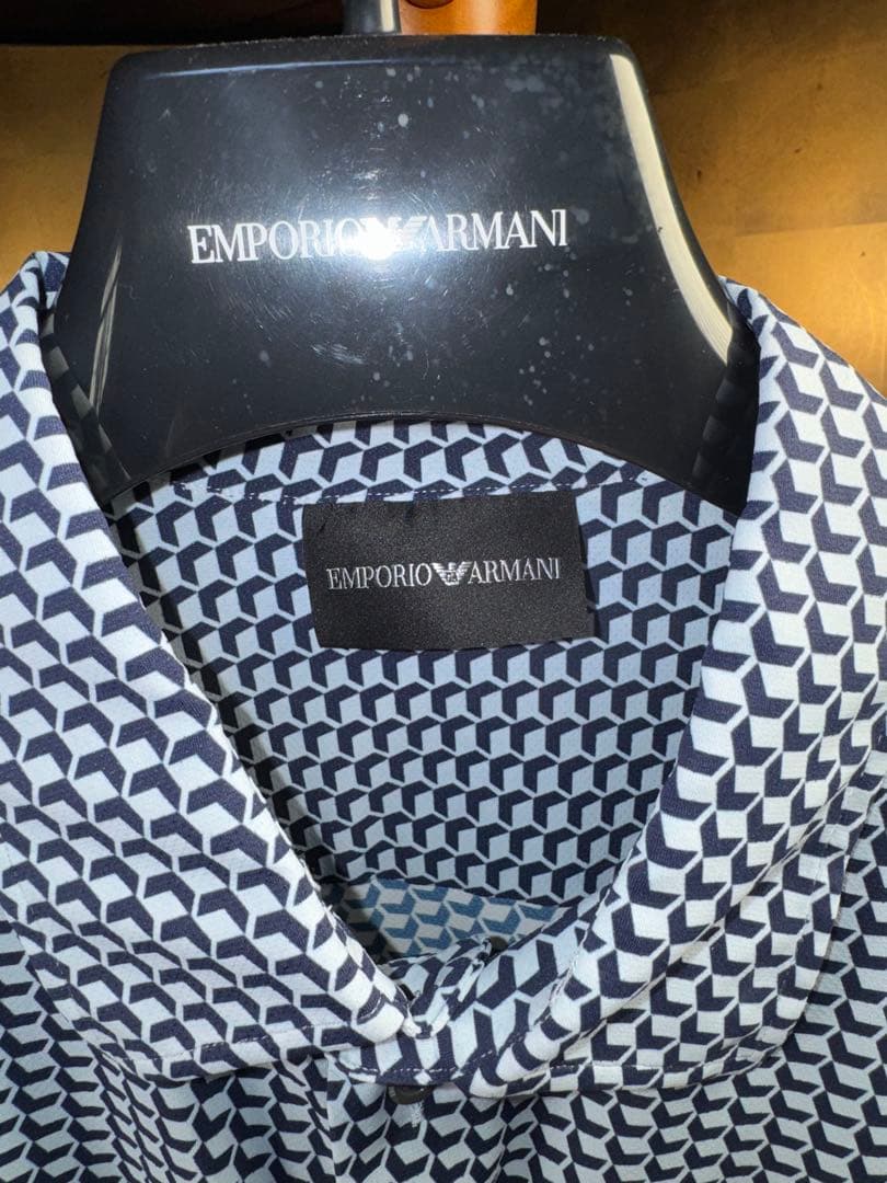 【エンポリオアルマーニ】新品タグ付き定価73,000円ストレッチドレスシャツL