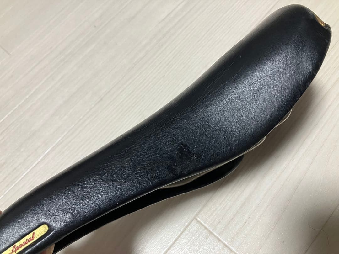 サドル　セライタリア Turbo Special