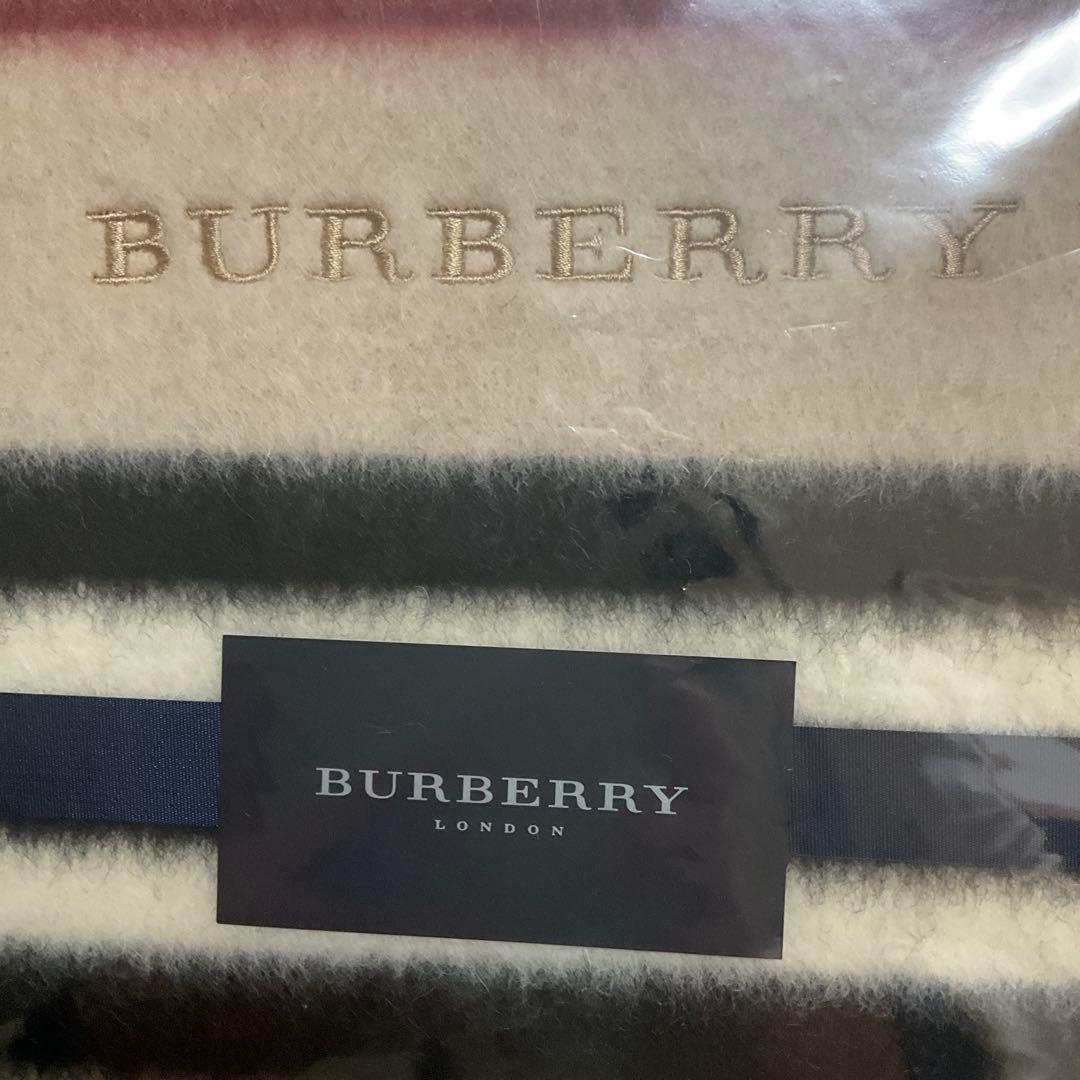 BURBERRY ウール100% ボーダー毛布