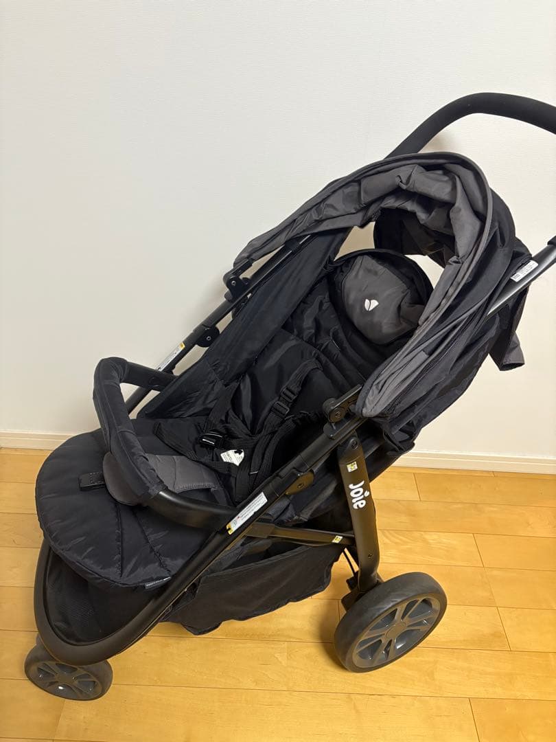 ベビーカーとチャイルドシートのセット