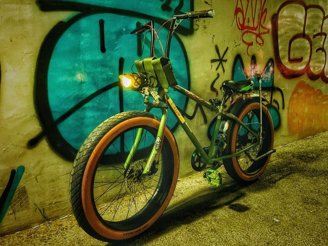 ファットバイク カスタム ブロンクス 26×4.0 7段変速 基本直接引き取り