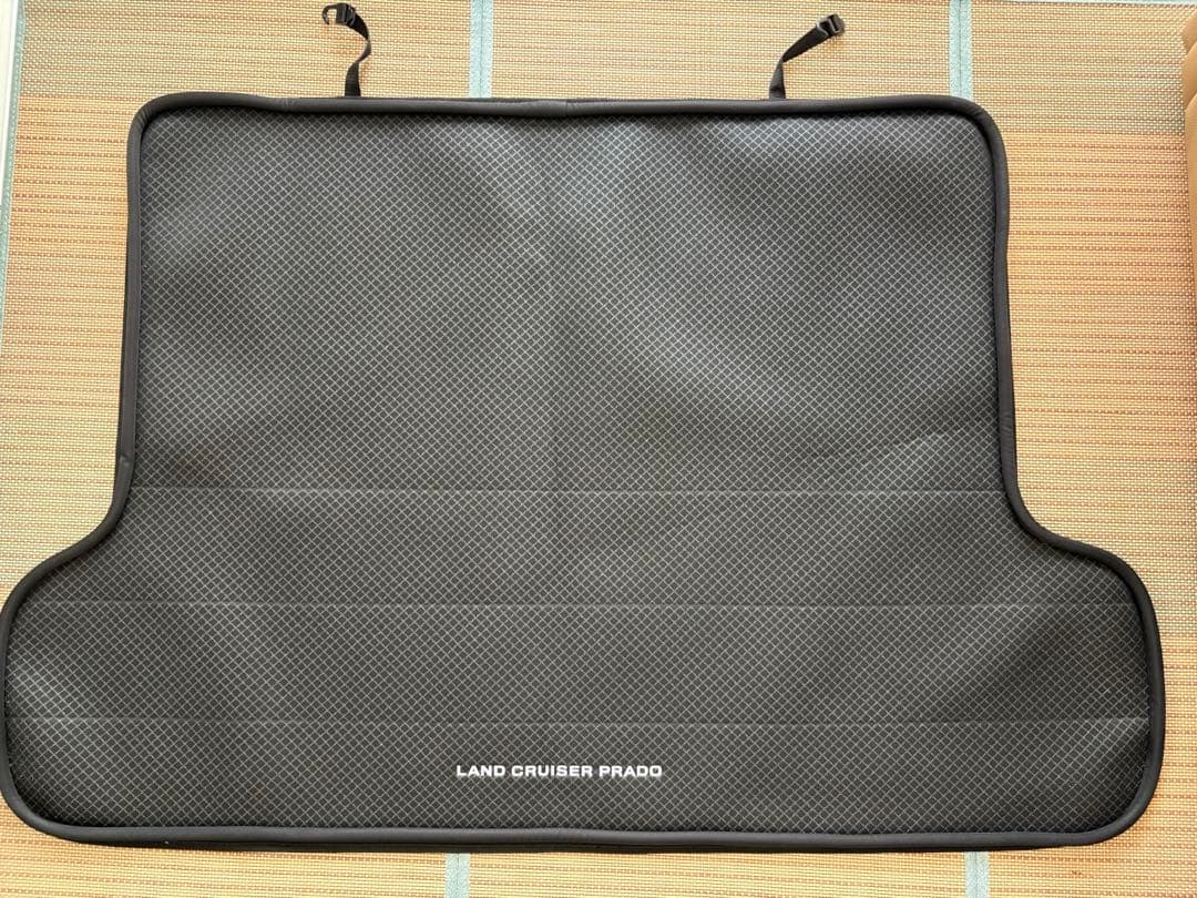 プラド150 純正ラゲッジマット&プロテクターセット（約1万円相当のおまけ付き）