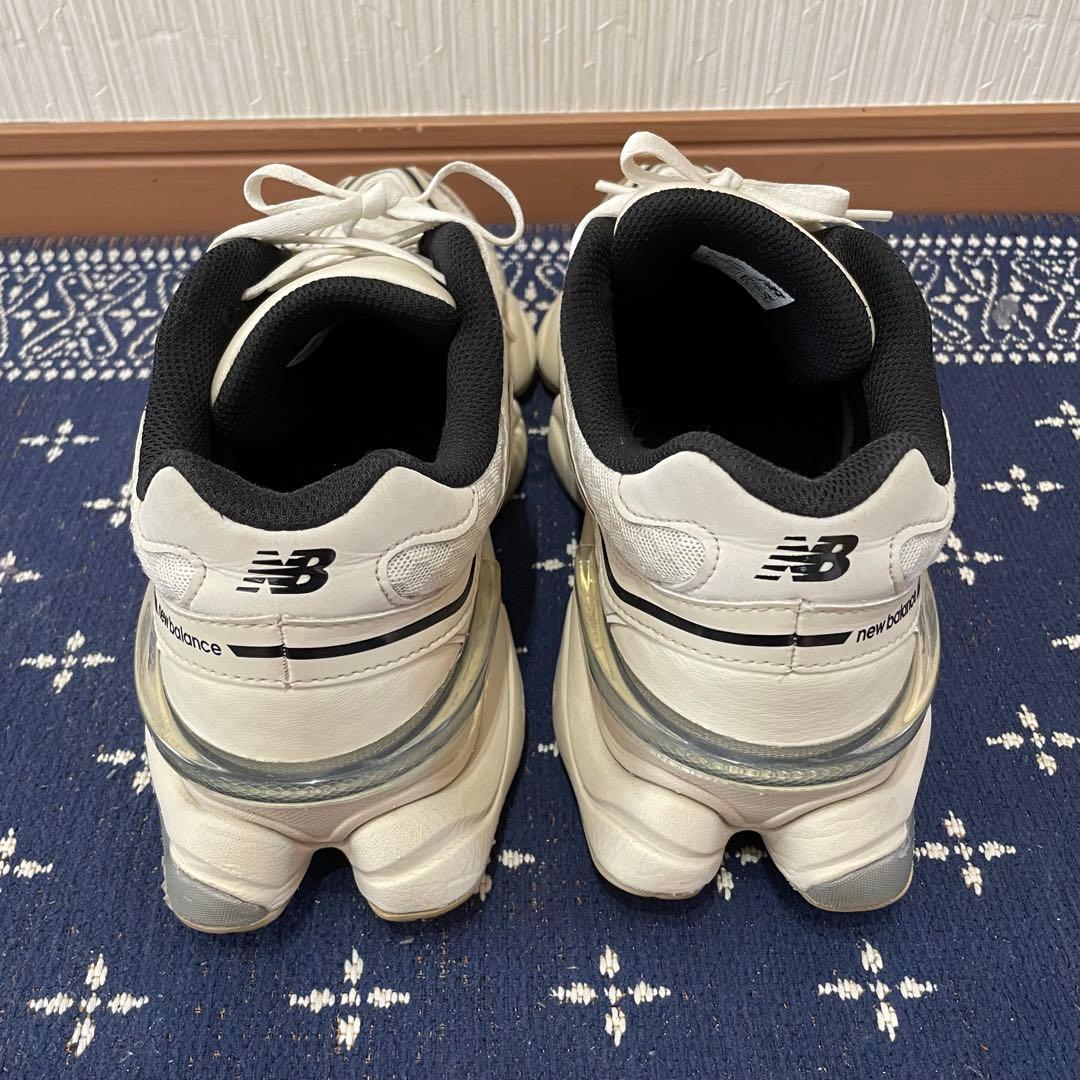 New Balance 9060 ホワイトベージュ 26cm