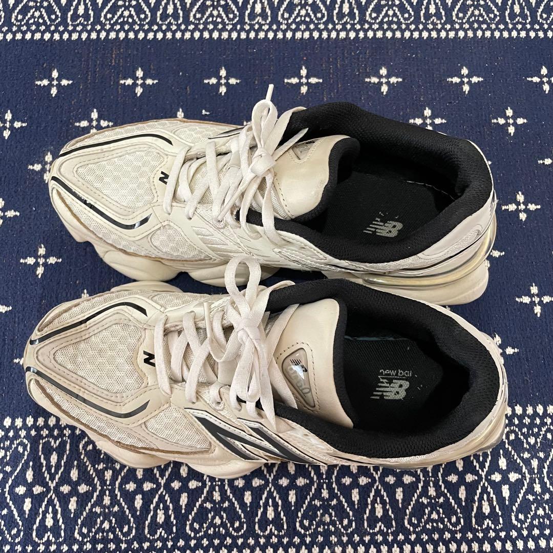 New Balance 9060 ホワイトベージュ 26cm