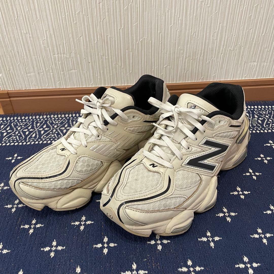 New Balance 9060 ホワイトベージュ 26cm