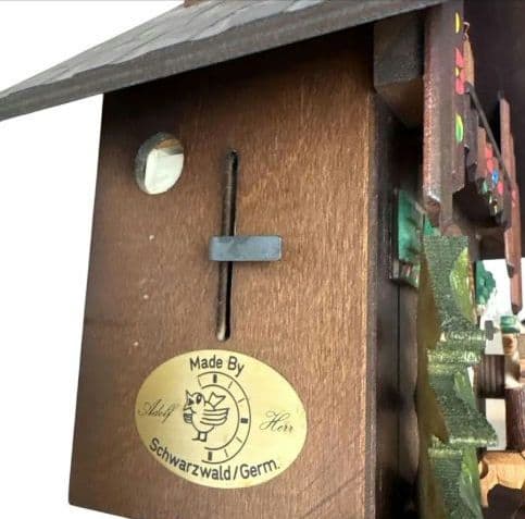 Adolf Herr Schwarzwald/Germ 高級鳩時計　壁掛け時計