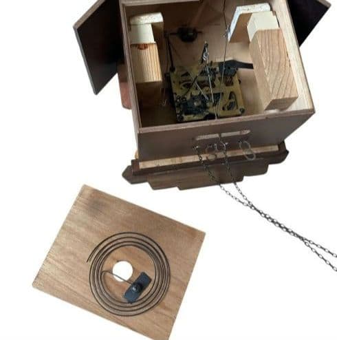 Adolf Herr Schwarzwald/Germ 高級鳩時計　壁掛け時計