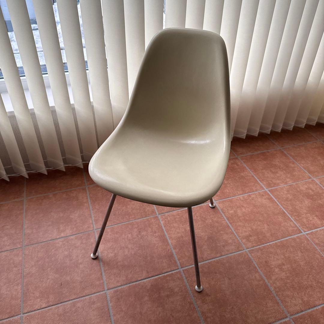 ハーマンミラー イームズ ヴィンテージ サイドシェルチェア パーチメント