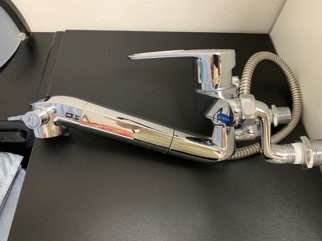 TOTO キッチン水栓 壁付きタイプ ハンドシャワータイプ　カートリッジ付