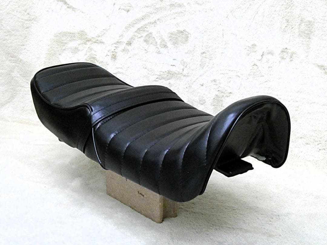 ＣＢＲ４００Ｆ　黒皮 タックロールシート/②ブラック 完成品 タックロール