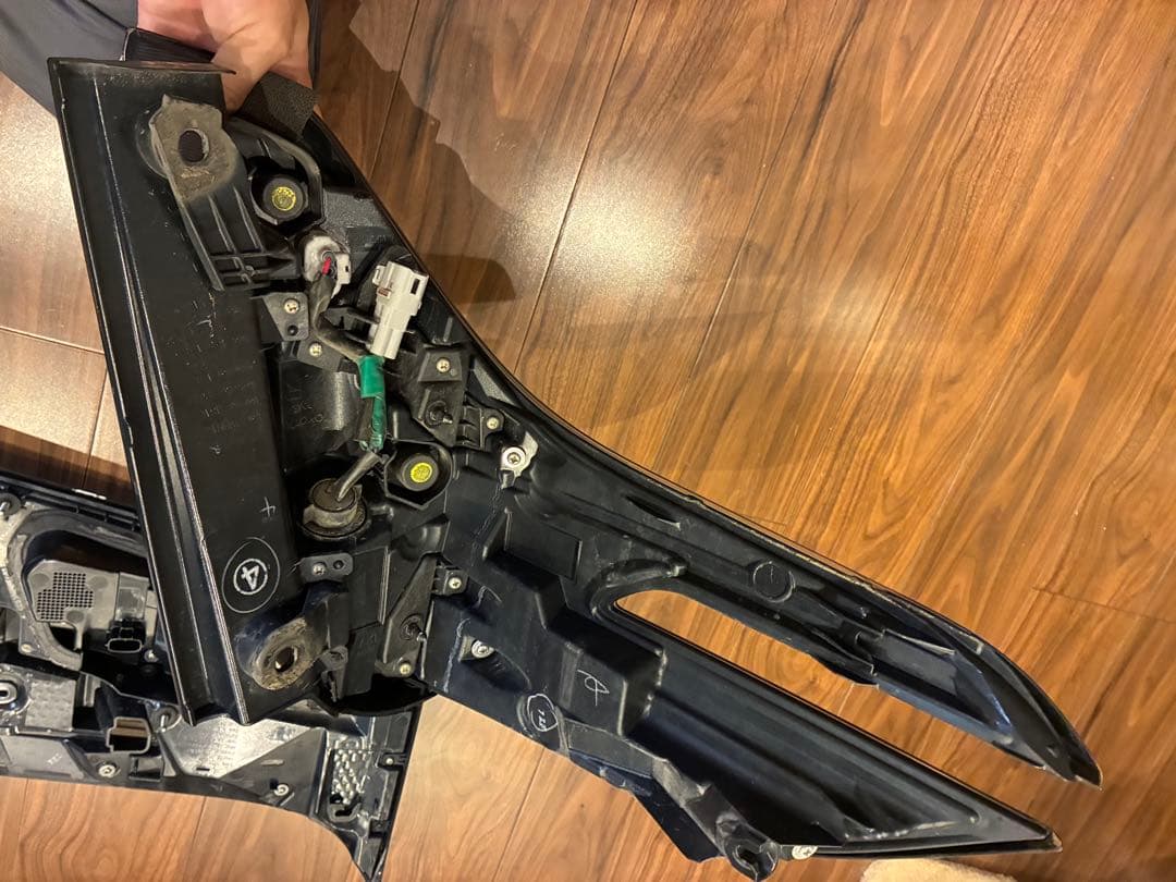 最終価格　30ヴェルファイア テールランプ