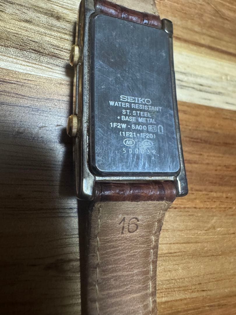 セイコー ルーセント クォーツ 1F2W-5A00 デュアルタイム ウォッチ