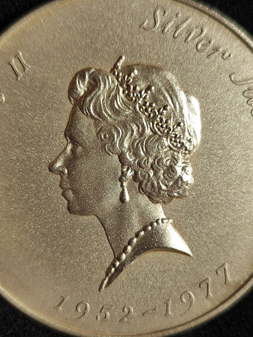 希少シルバー1977 イギリス エリザベス ジュビリー 大型 銀 メダル