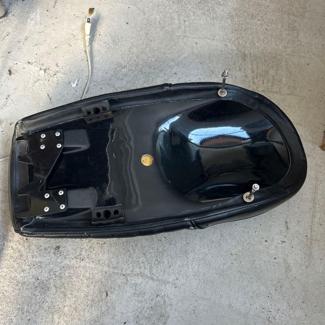 SR400 社外シート