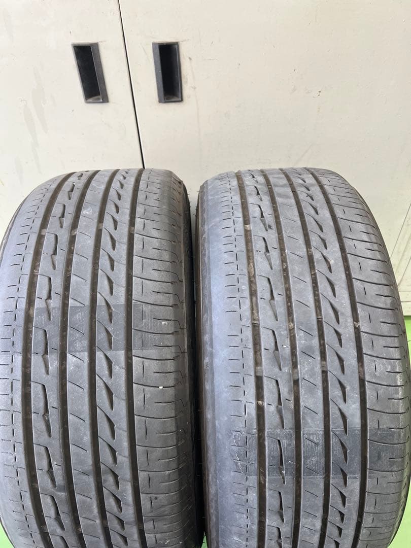 BRIDGESTONE 225/40R19 タイヤ