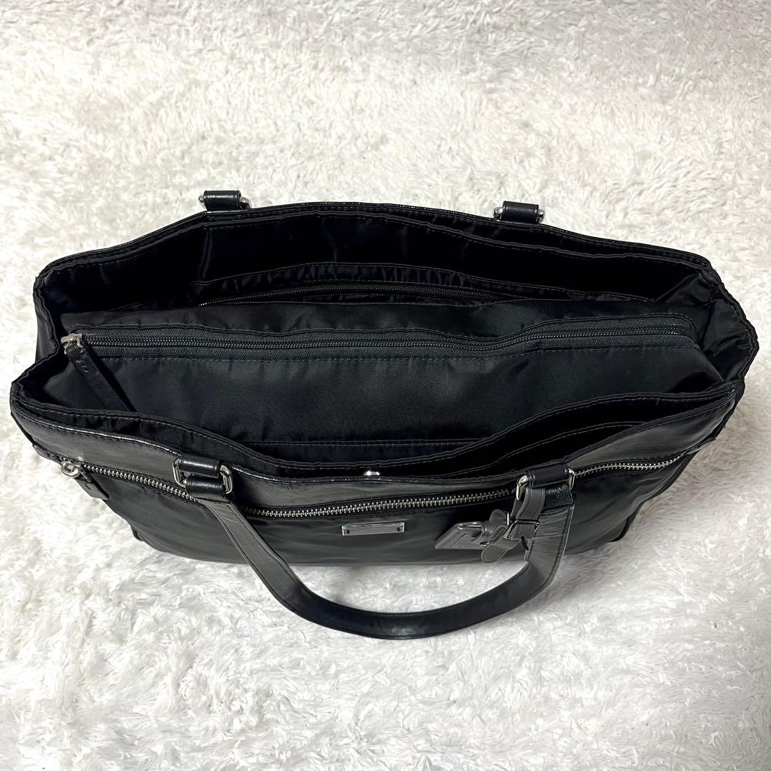 ✨入手困難✨TUMI トートバッグ ビジネスバッグ ポケット多数 肩掛け A4可