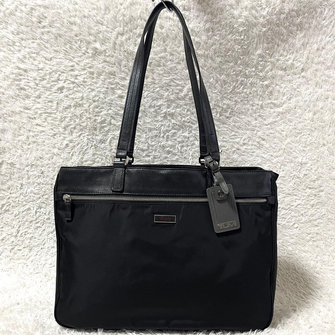 ✨入手困難✨TUMI トートバッグ ビジネスバッグ ポケット多数 肩掛け A4可