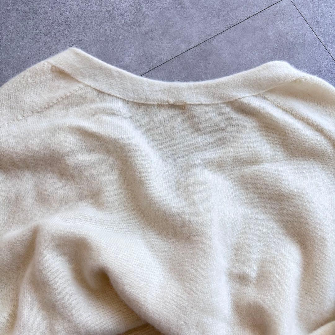 24年IENA Fine ニュージーウール ニュアンス Vプルオーバー ホワイト