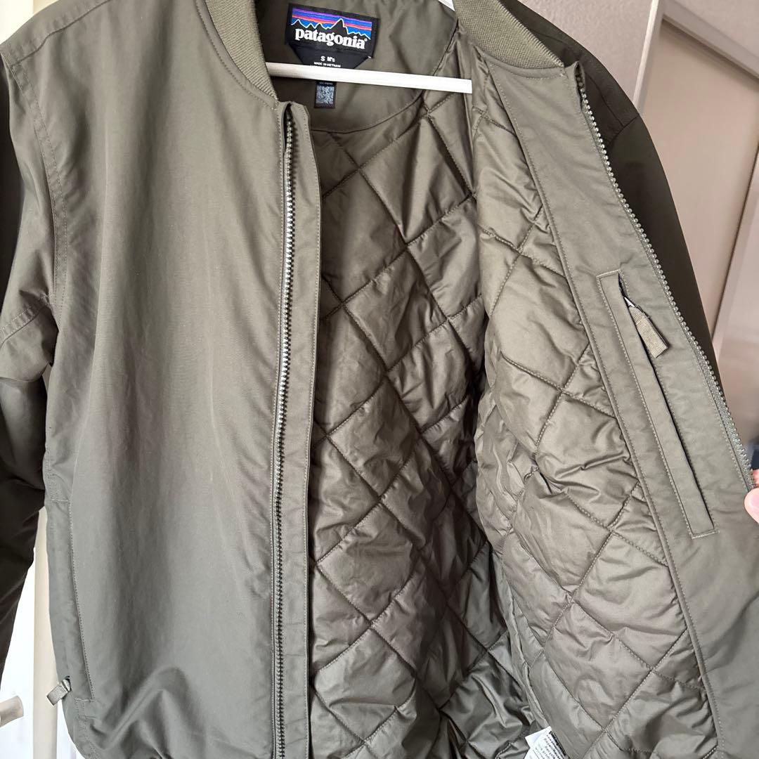 patagonia イスマスデックジャケット