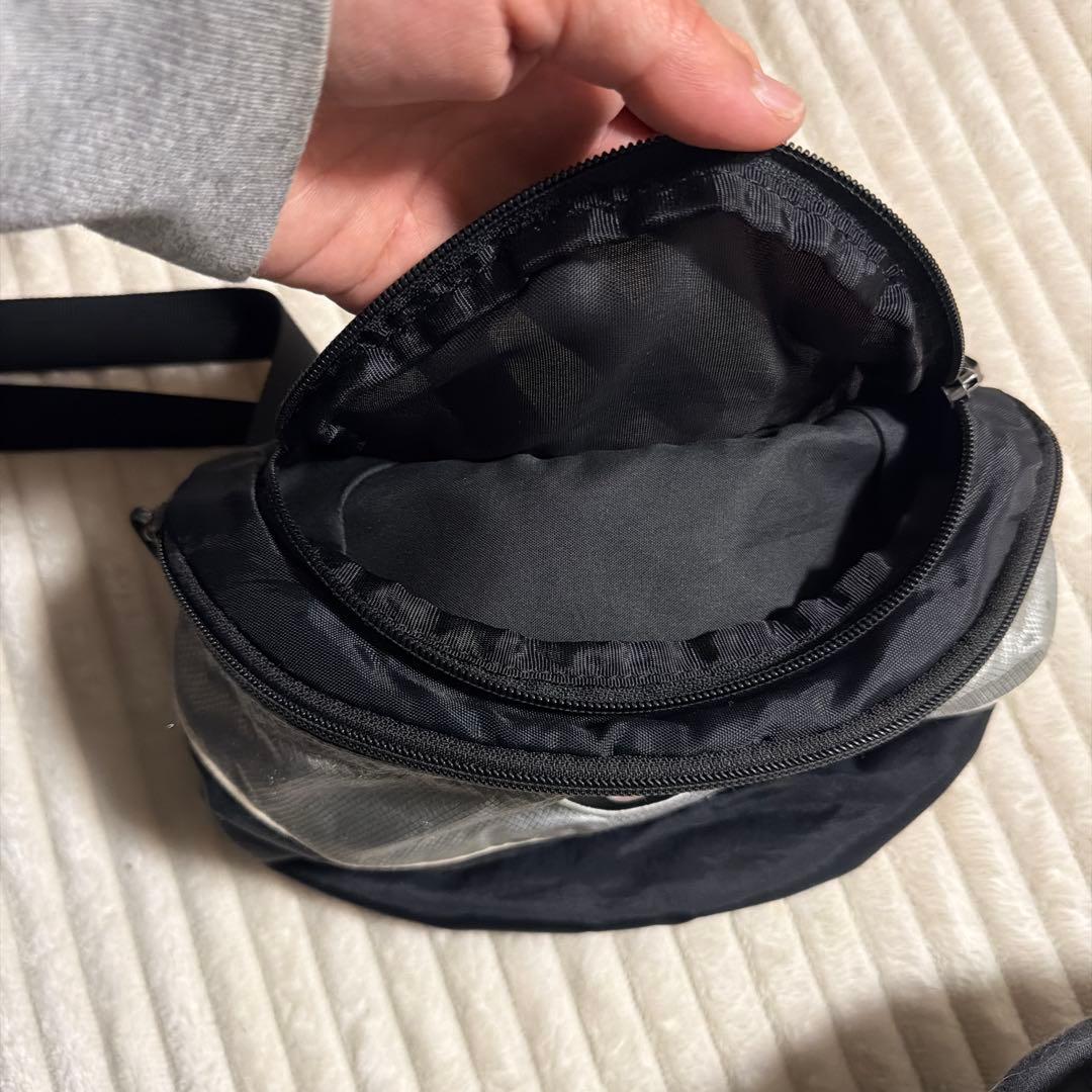 つ*引様 NIKE supreme コラボウエストポーチ