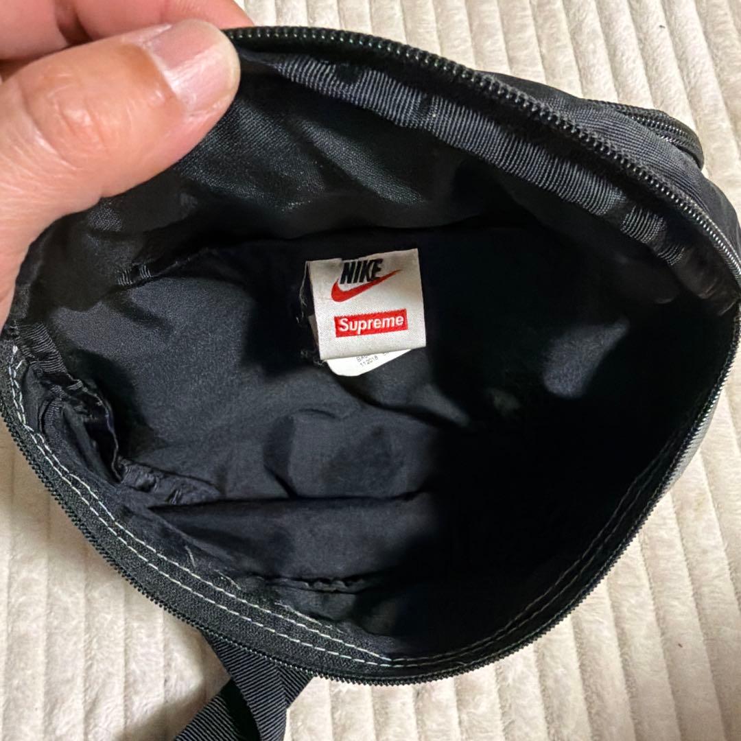 つ*引様 NIKE supreme コラボウエストポーチ