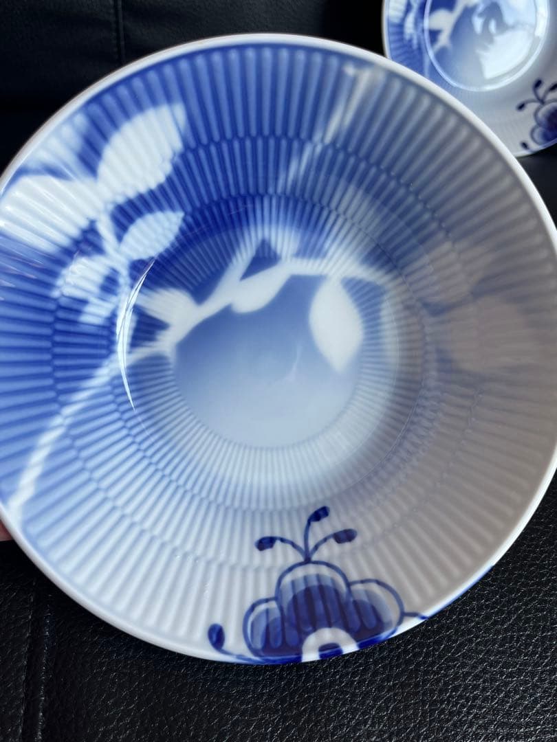 貴重 ロイヤルコペンハーゲン 20周年記念シリーズ メガローズ 深皿2枚