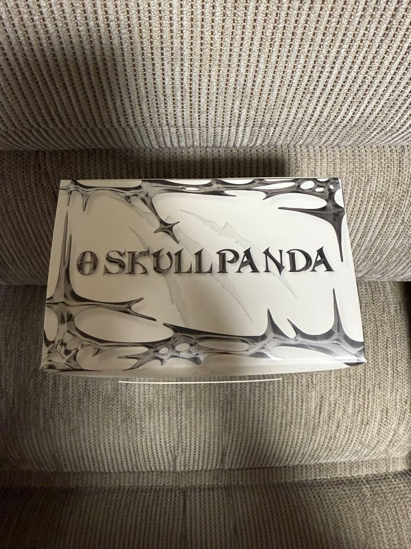 POPMART スカルパンダ × XG コラボレーション ぬいぐるみ ペンダント