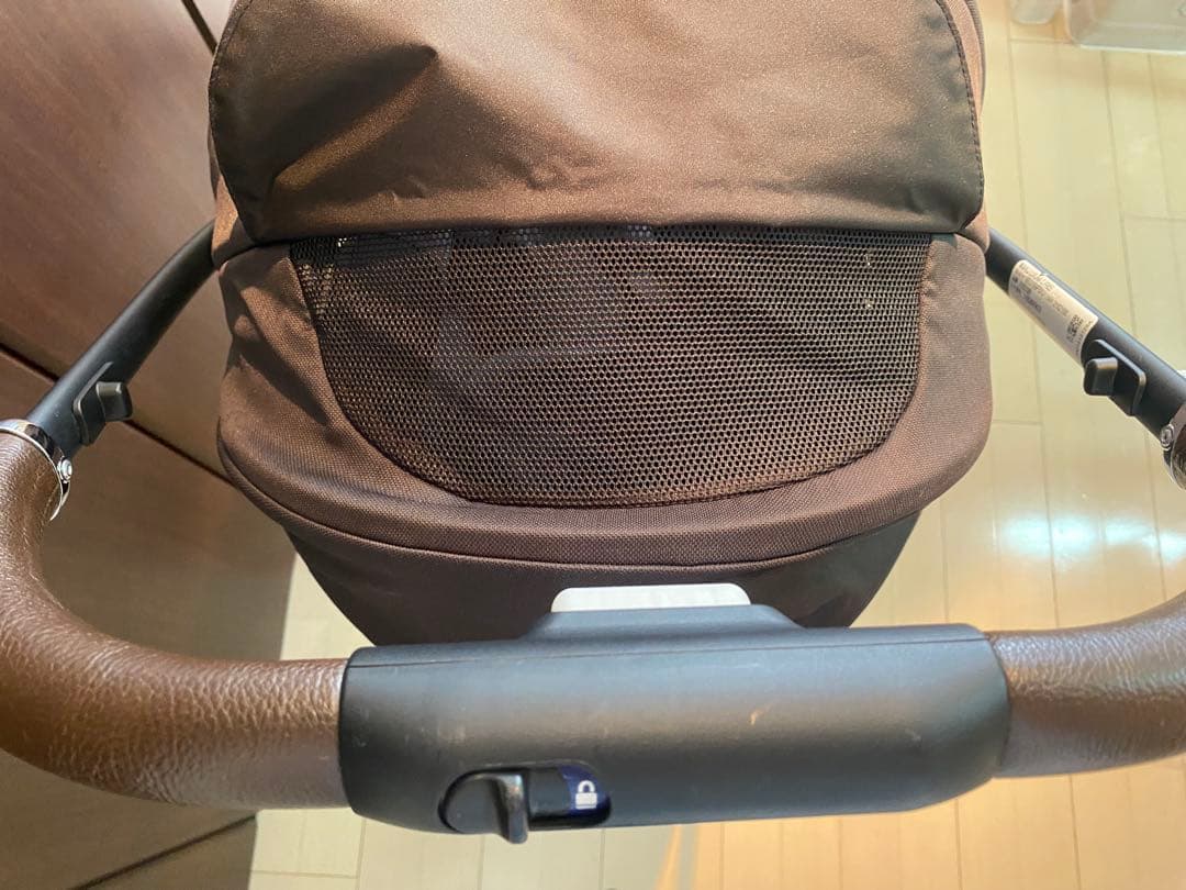 アップリカ　ラクーナクッションフリー ブラック 取扱説明書付き