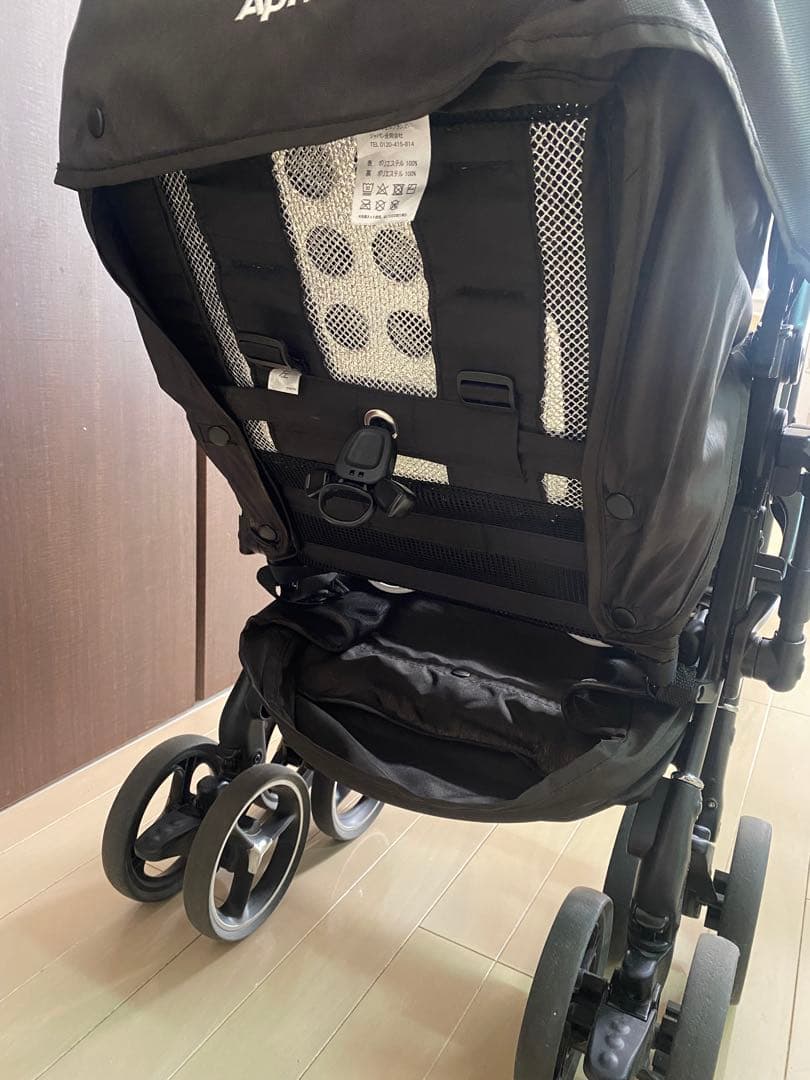 アップリカ　ラクーナクッションフリー ブラック 取扱説明書付き