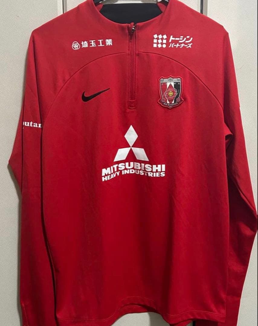 浦和レッズ支給品　半チャック