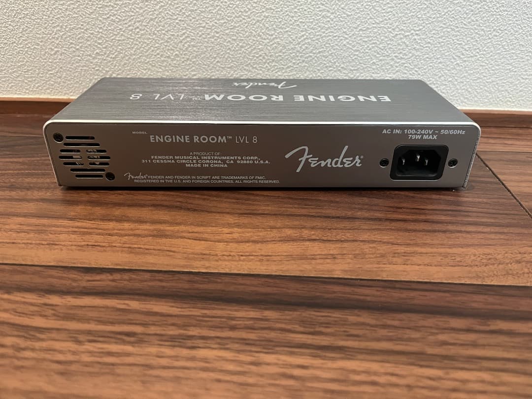 Fender ENGINE ROOM LVL 8　箱のみなし、他付属品あり