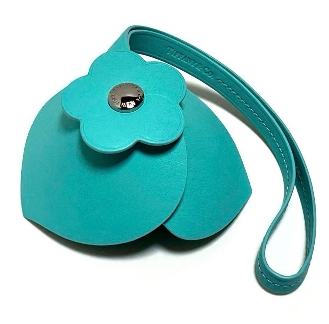 【TIFFANY ティファニー】　フラワーバッグチャーム