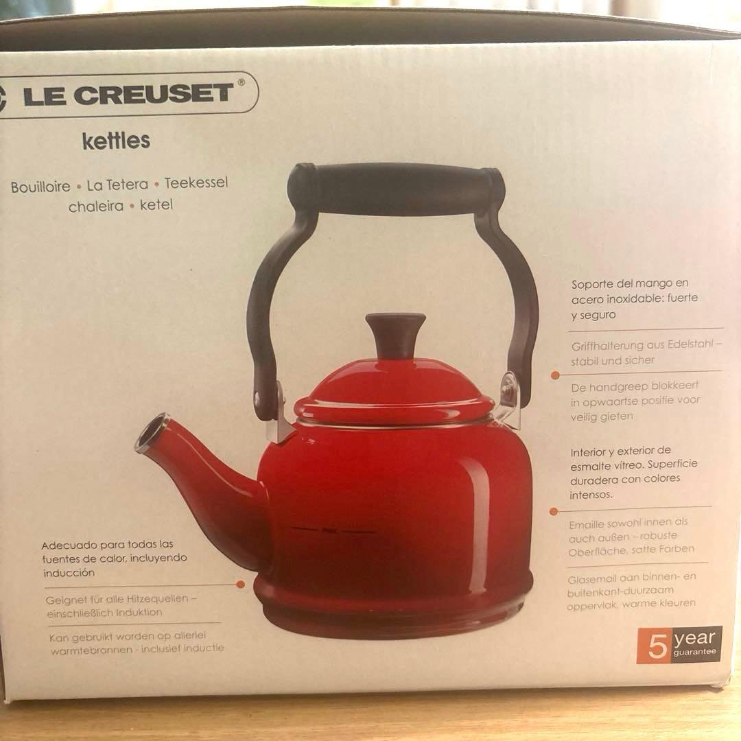 ル クルーゼ デミ ケトル ホーロー　レッド