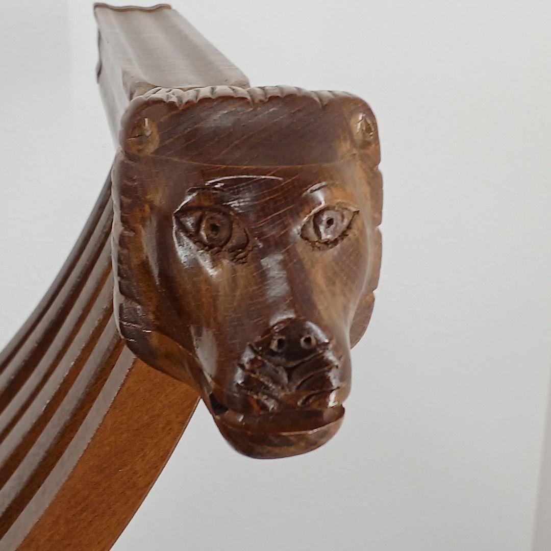 送料込み①アンティーク【木製ライオン装飾折りたたみ椅子】ヴィンテージ