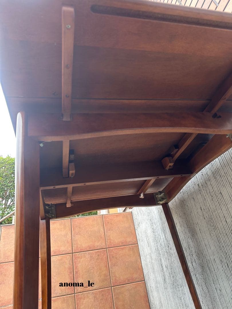 【ダイニングテーブル】神戸洋家具　メープル不二家　伸長式　クラシックモダン◎