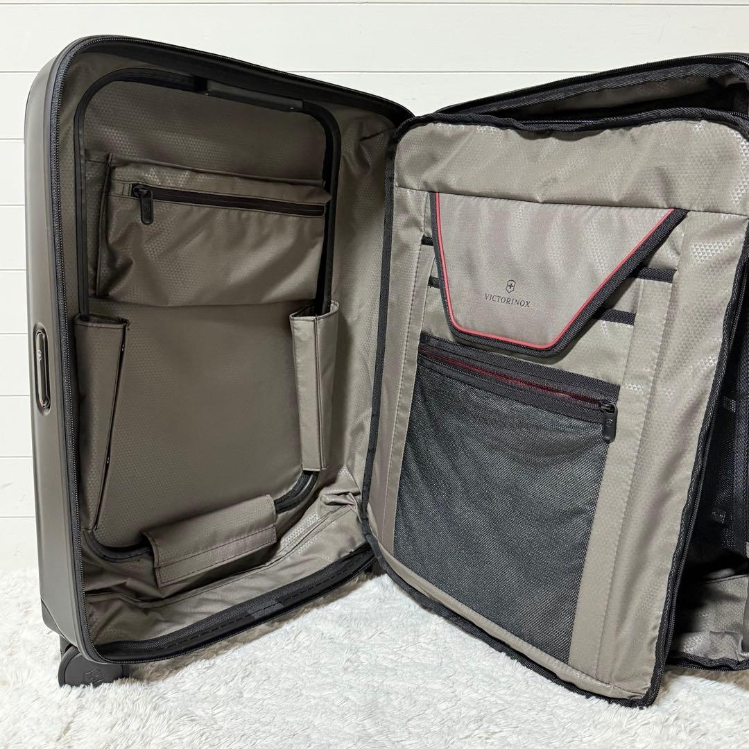 ⭐️未使用品⭐️　ビクトリノックス　EXP グローバルキャリーオン　キャリーケース