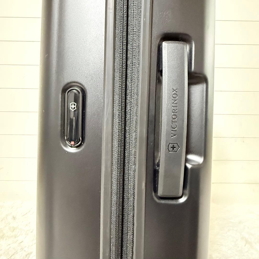 ⭐️未使用品⭐️　ビクトリノックス　EXP グローバルキャリーオン　キャリーケース