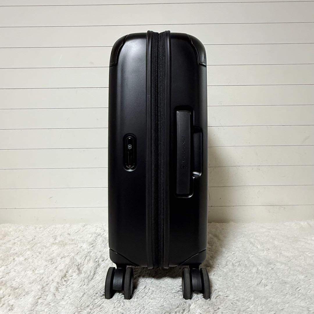 ⭐️未使用品⭐️　ビクトリノックス　EXP グローバルキャリーオン　キャリーケース