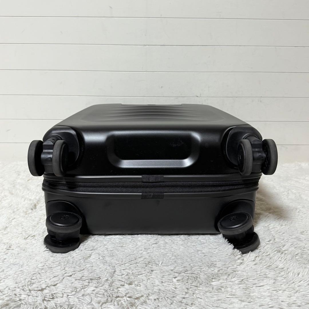 ⭐️未使用品⭐️　ビクトリノックス　EXP グローバルキャリーオン　キャリーケース