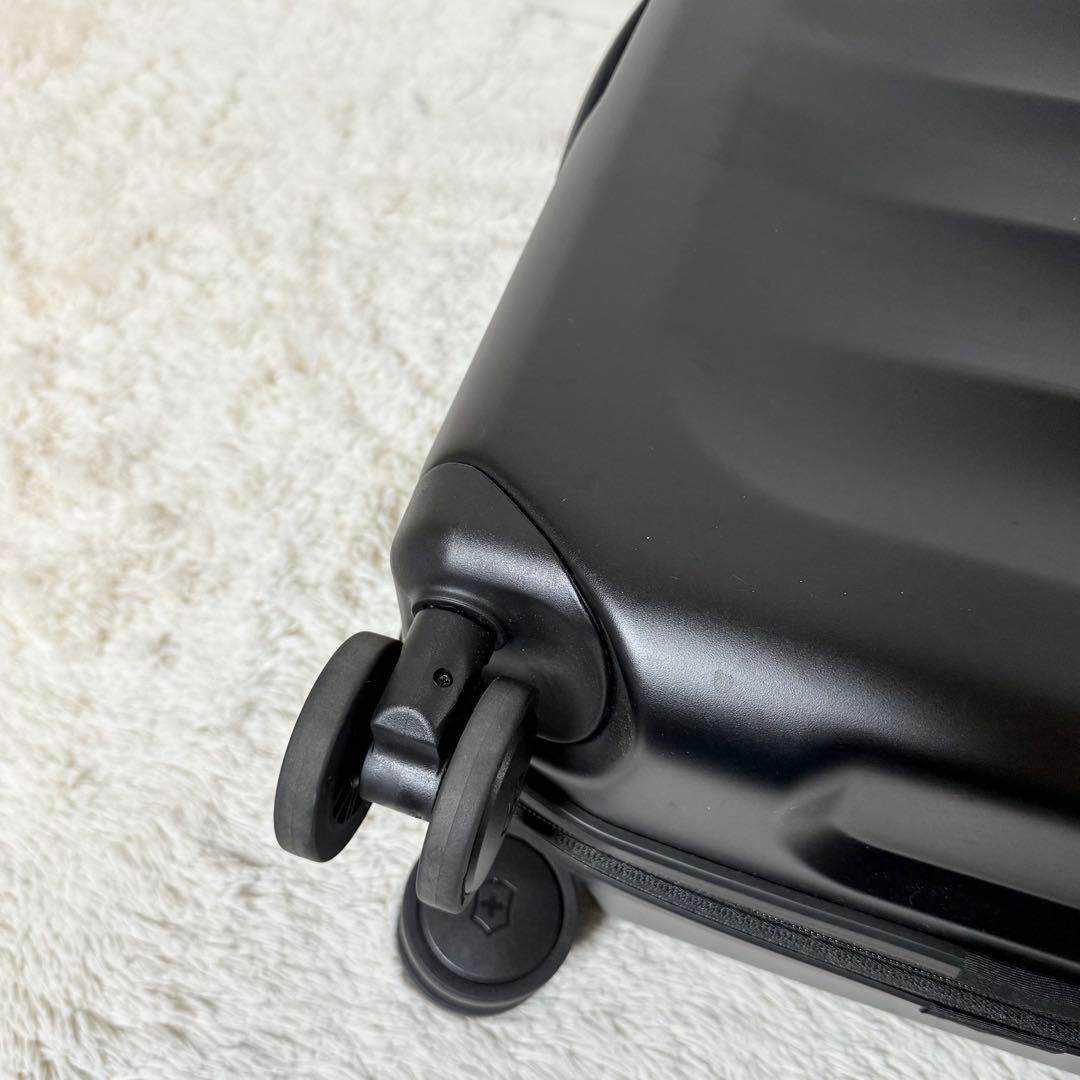 ⭐️未使用品⭐️　ビクトリノックス　EXP グローバルキャリーオン　キャリーケース