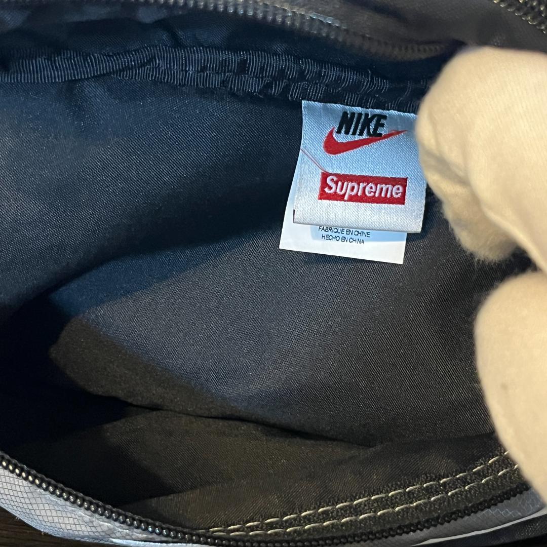 シュプリーム×ナイキ ウェストバッグ ショルダーバッグ ブラック シルバー